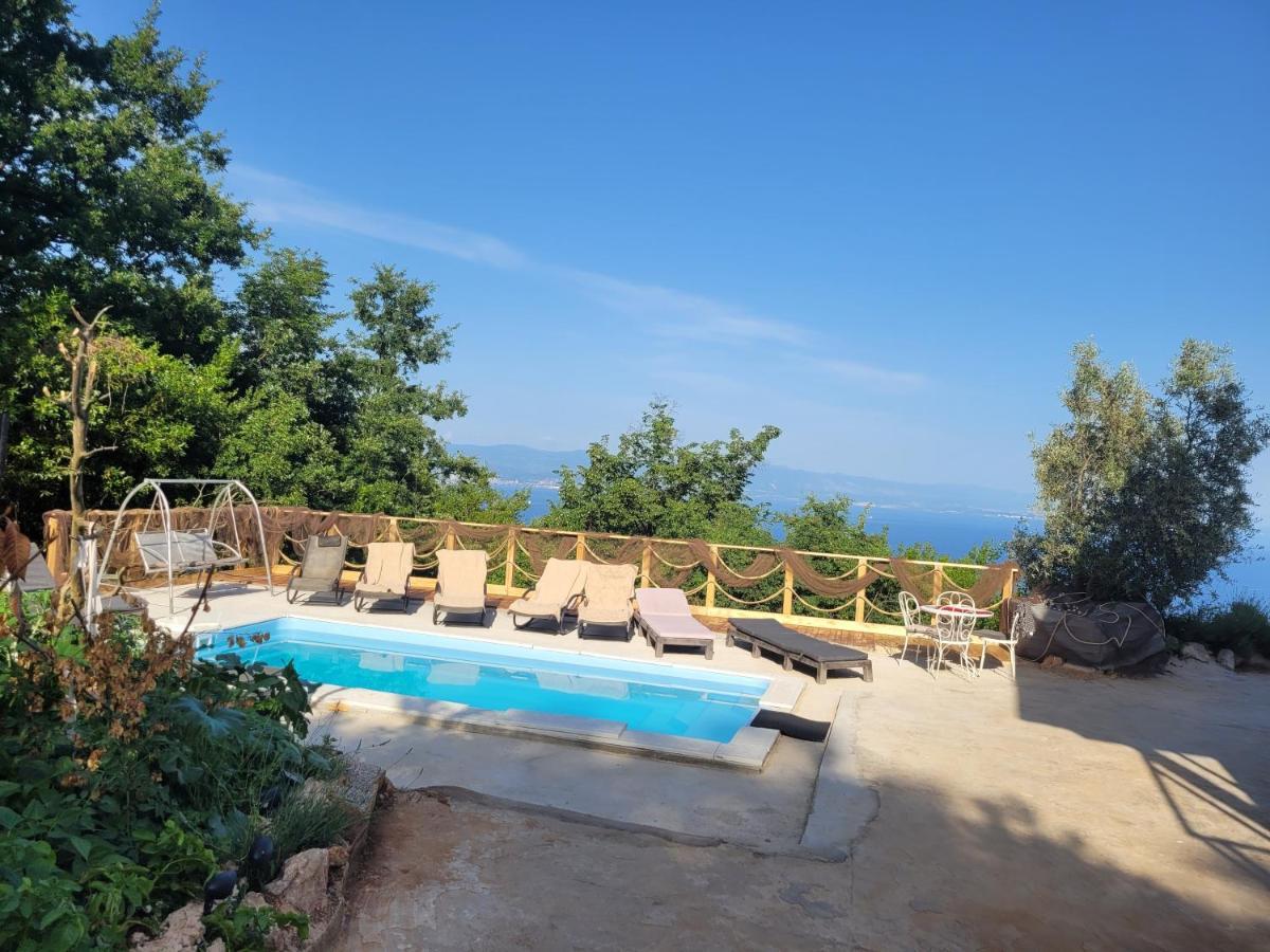Ferienwohnung Mit Pool Kroatien Mit Meerblick Und Pool Lovran Exterior photo