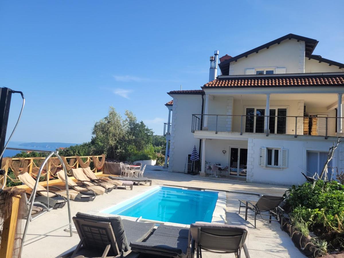 Ferienwohnung Mit Pool Kroatien Mit Meerblick Und Pool Lovran Exterior photo