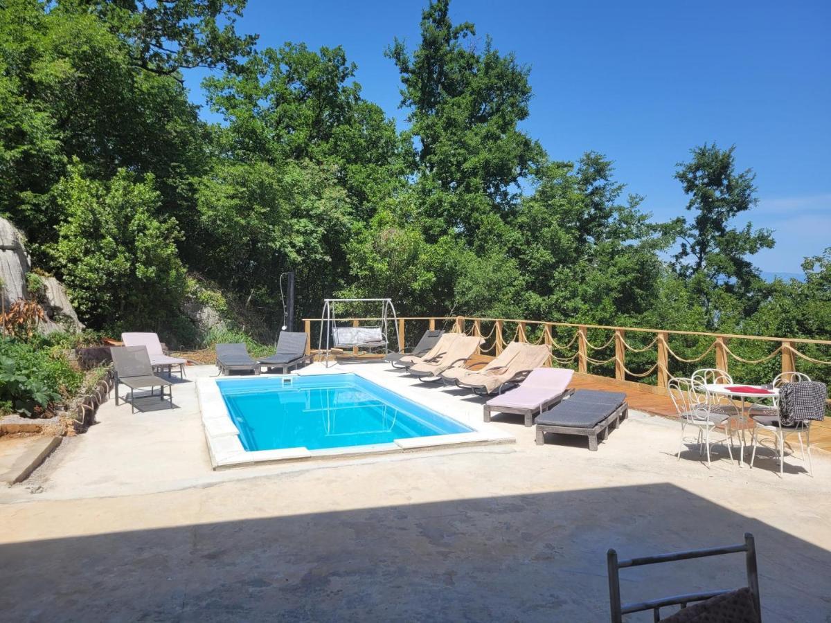 Ferienwohnung Mit Pool Kroatien Mit Meerblick Und Pool Lovran Exterior photo