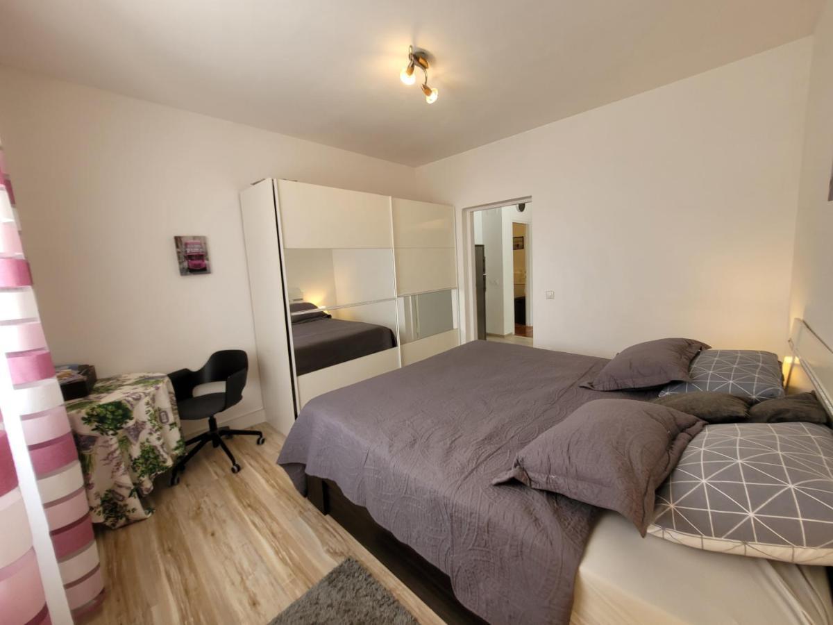 Ferienwohnung Mit Pool Kroatien Mit Meerblick Und Pool Lovran Exterior photo